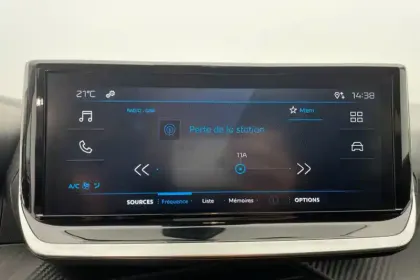 Photo 48 Peugeot 208  100 S&S BVM6