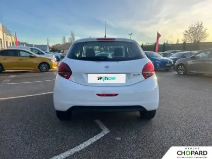 Photo 28 Peugeot 208  AFFAIRE BLUEHDI 100 S&S BVM5