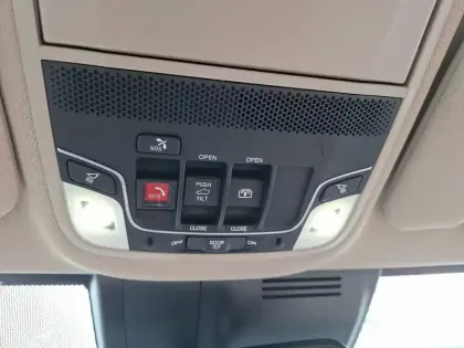 Photo 40 Honda CR-V  Hybrid 2.0 i-MMD 4WD