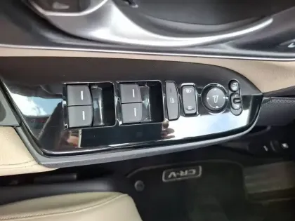 Photo 35 Honda CR-V  Hybrid 2.0 i-MMD 4WD