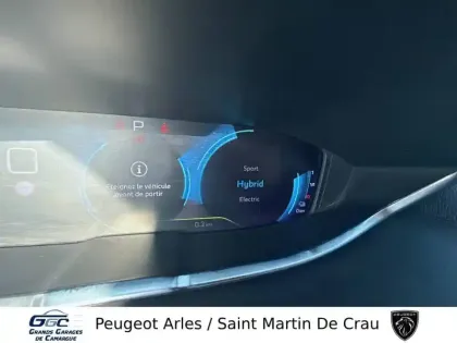 Photo 24 Peugeot 3008  Hybrid 225 e-EAT8