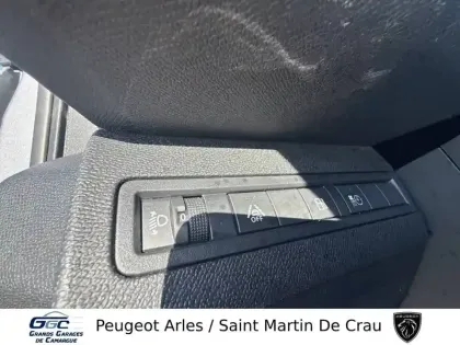 Photo 26 Peugeot 3008  Hybrid 225 e-EAT8
