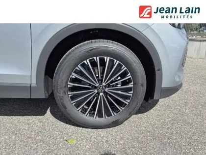 Photo 8 Volkswagen Tiguan  1.5 eTSI 150ch DSG7