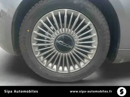 Photo 8 Fiat 500  e 95 ch