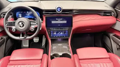 Photo 16 Maserati Grecale  L4 330 ch Hybride