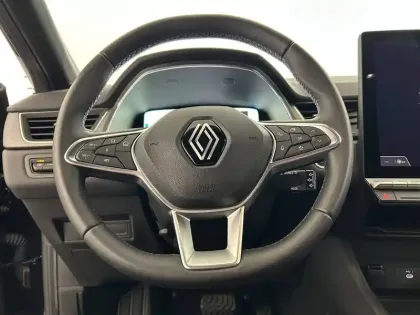 Photo 23 Renault Captur  E-Tech full hybrid 145 ch