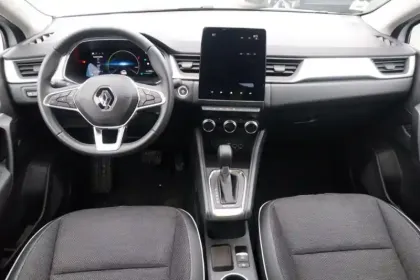 Photo 8 Renault Captur  E-Tech full hybrid 145
