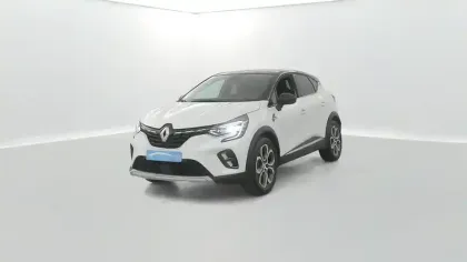 Photo 9 Renault Captur  E-Tech full hybrid 145