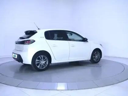 Photo 6 Peugeot 208  PureTech 75 S&S BVM5