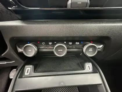 Photo 19 Citroën C4  PureTech 130 S&S BVM6