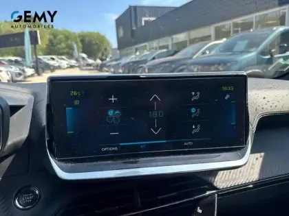 Photo 13 Peugeot 208  Electrique 50 kWh 136ch