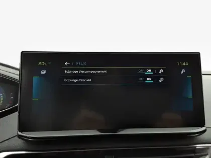 Photo 19 Peugeot 3008  Hybrid 225 e-EAT8