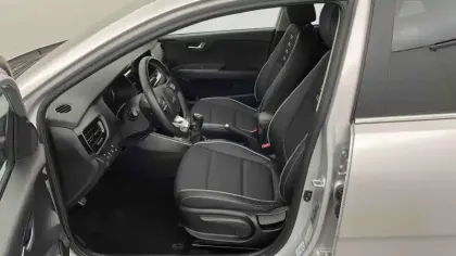 Photo 14 Kia Stonic  1.0 T-GDi 100 ch BVM6