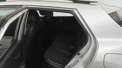 Photo 12 Kia Stonic  1.0 T-GDi 100 ch BVM6