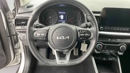 Photo 15 Kia Stonic  1.0 T-GDi 100 ch BVM6