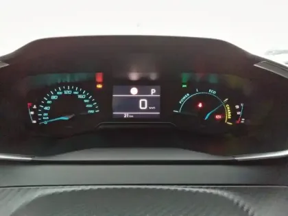 Photo 9 Peugeot 208  Hybrid 110 ch e-DCS6