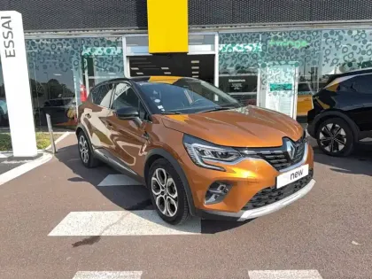 Photo 6 Renault Captur  E-Tech 145 - 21
