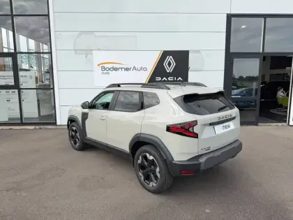 Photo 7 Dacia Duster  Hybrid 155