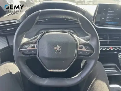 Photo 12 Peugeot 2008  PureTech 100 S&S BVM6