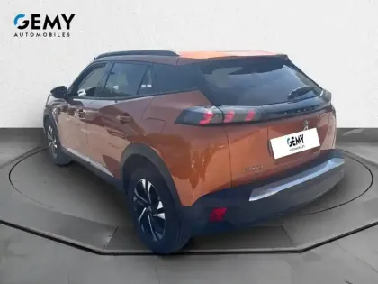 Photo 6 Peugeot 2008  PureTech 100 S&S BVM6