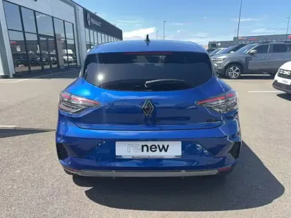 Photo 27 Renault Clio  E-Tech full hybrid 145