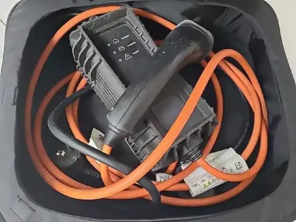Photo 44 Peugeot 208  Electrique 50 kWh 136ch