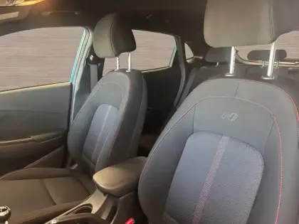 Photo 8 Hyundai Kona  1.0 T-GDi 120 Hybrid 48V