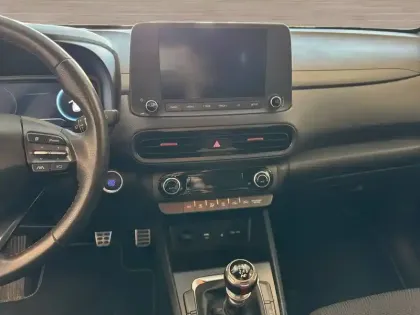 Photo 10 Hyundai Kona  1.0 T-GDi 120 Hybrid 48V