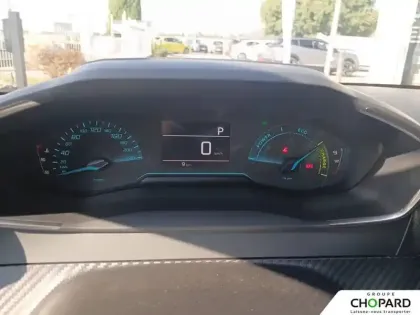 Photo 16 Peugeot 208  Hybrid 110 ch e-DCS6
