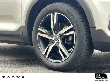 Photo 26 Volvo XC40  D3 AdBlue 150 ch