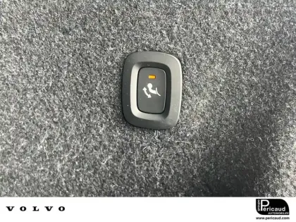 Photo 22 Volvo XC40  D3 AdBlue 150 ch
