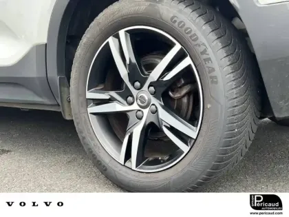 Photo 28 Volvo XC40  D3 AdBlue 150 ch