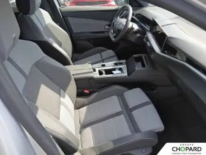 Photo 12 Opel Grandland  1.2 Turbo Hybrid 145 ch e-DCT6