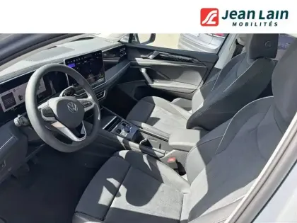 Photo 15 Volkswagen Tiguan  1.5 eTSI 150ch DSG7