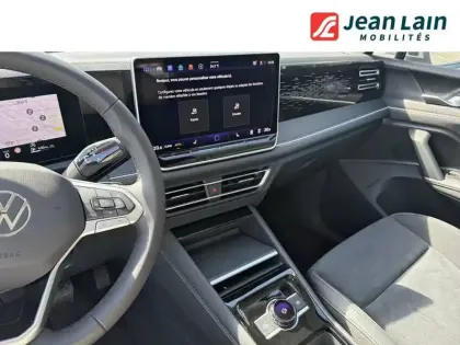Photo 12 Volkswagen Tiguan  1.5 eTSI 150ch DSG7