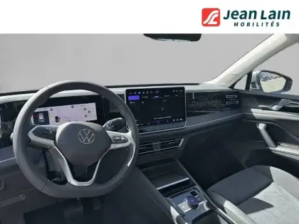 Photo 17 Volkswagen Tiguan  1.5 eTSI 150ch DSG7