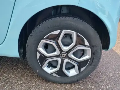 Photo 19 Renault Twingo  III E-Tech