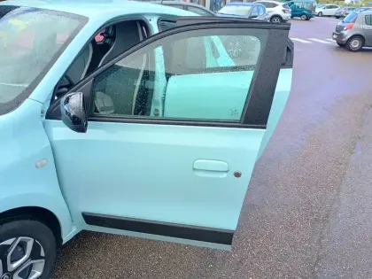 Photo 10 Renault Twingo  III E-Tech