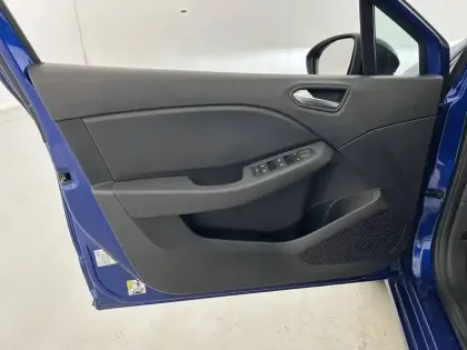 Photo 19 Renault Clio  Blue dCi 100 ch GSR2