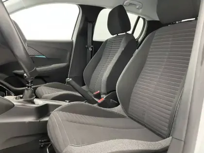 Photo 13 Peugeot 208  PureTech 100 S&S BVM6