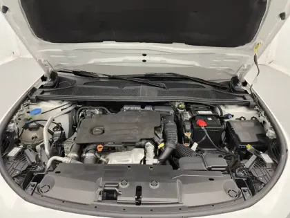 Photo 20 Peugeot 308  SW BlueHDi 130ch S&S EAT8