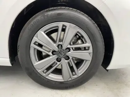 Photo 17 Peugeot 308  SW BlueHDi 130ch S&S EAT8