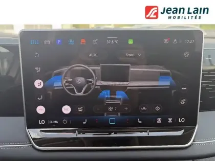 Photo 13 Volkswagen Tiguan  1.5 eTSI 150ch DSG7