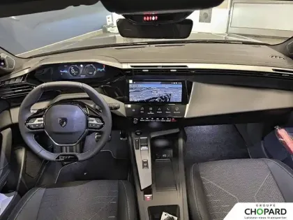 Photo 11 Peugeot 308  Electrique 55 kWh 156ch