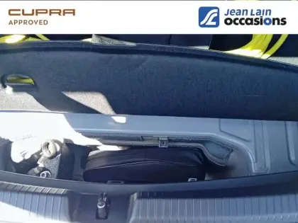 Photo 18 Cupra Born  230 ch - Batterie XL