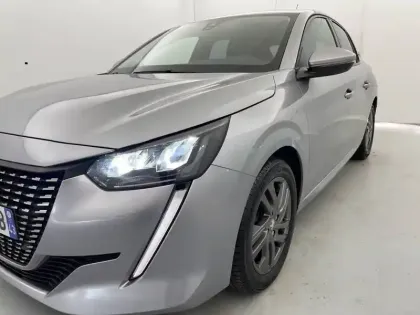 Photo 23 Peugeot 208  PureTech 100 S&S BVM6