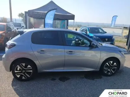 Photo 30 Peugeot 208  Hybrid 110 ch e-DCS6