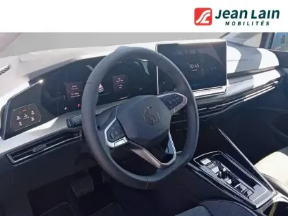 Photo 10 Volkswagen Golf  1.5 eHybrid 204 DSG6