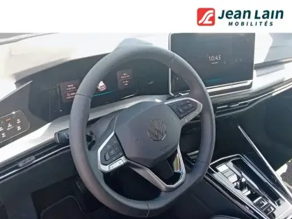 Photo 11 Volkswagen Golf  1.5 eHybrid 204 DSG6