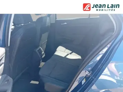 Photo 16 Volkswagen Golf  1.5 eHybrid 204 DSG6